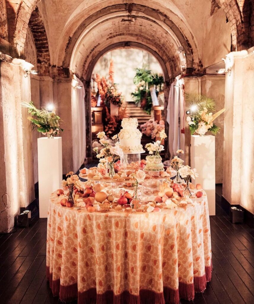 Little Mallow cake station