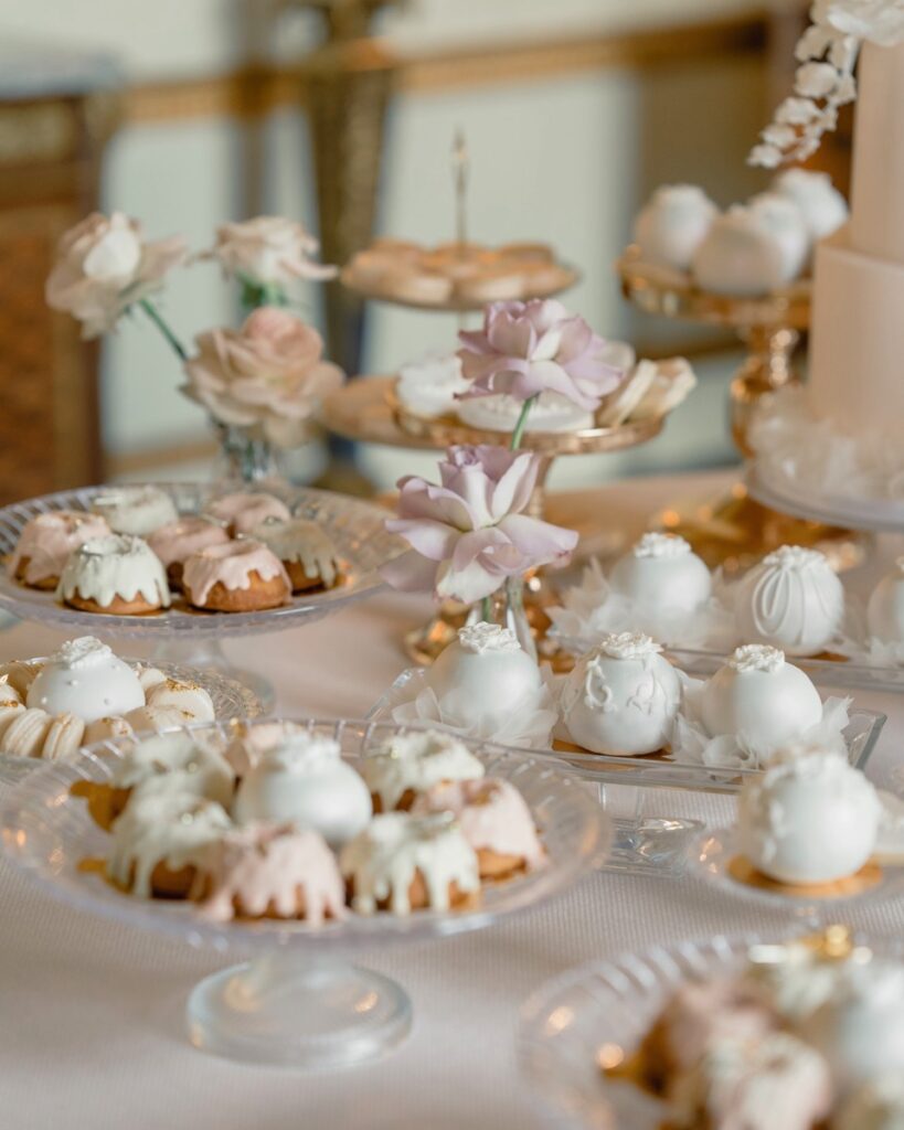Yevnig Cakes By Yevnig Dessert Treats 1 Rebecca Searle Photography