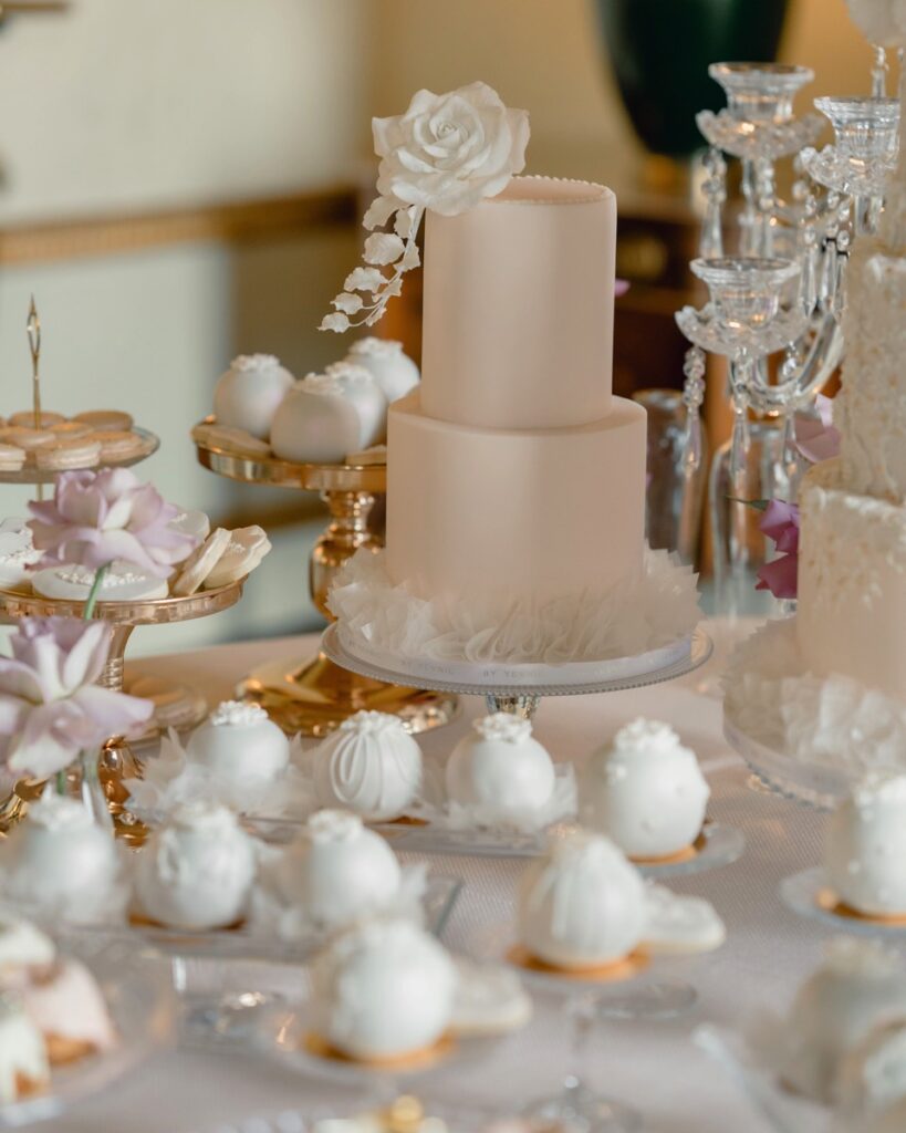 Yevnig Cakes By Yevnig Dessert Treats 2 Rebecca Searle Photography